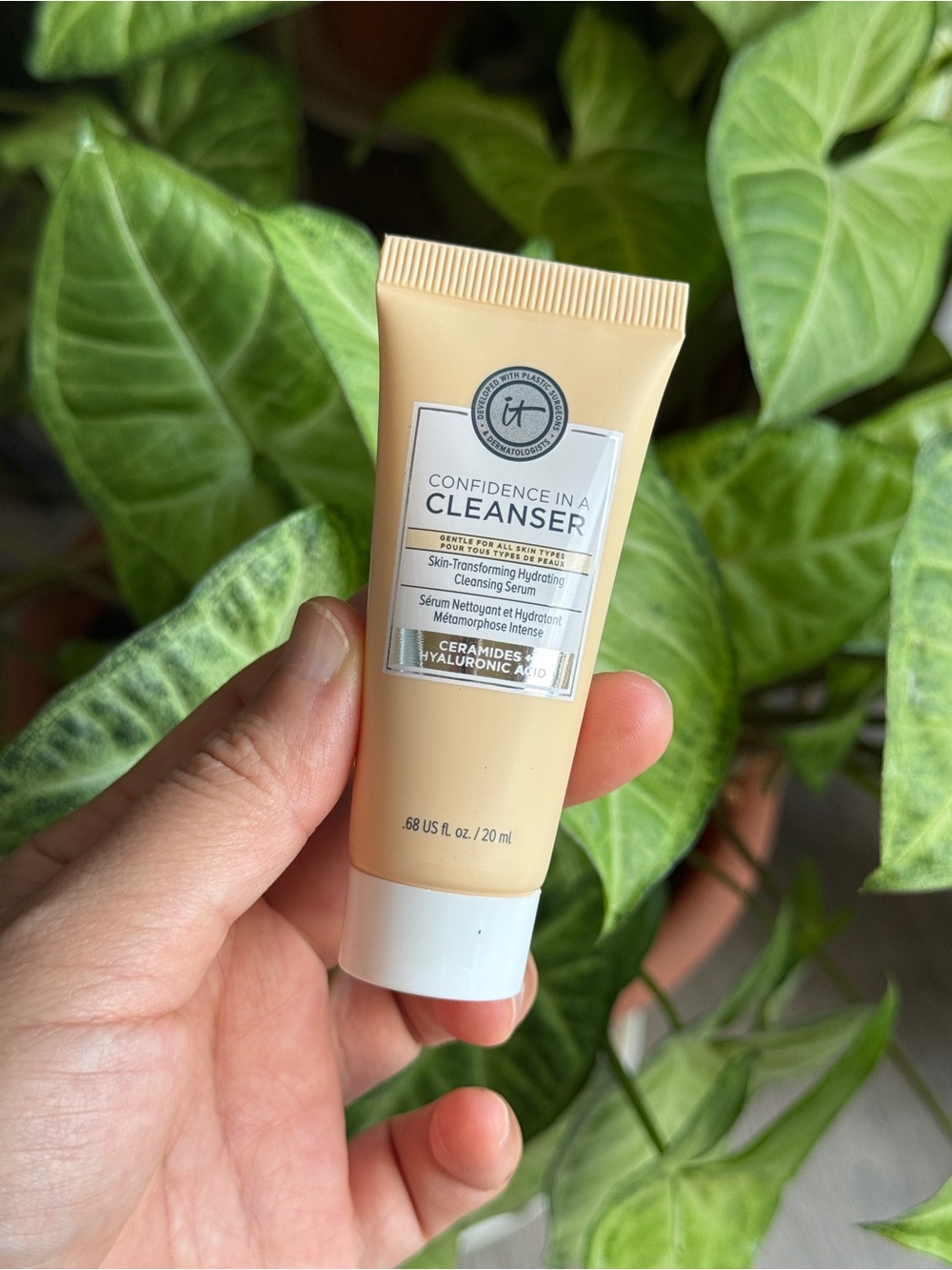 IT Cosmetics ConfidenceIT Cosmetics Confidence in a Cleanser Travel Size 20ML